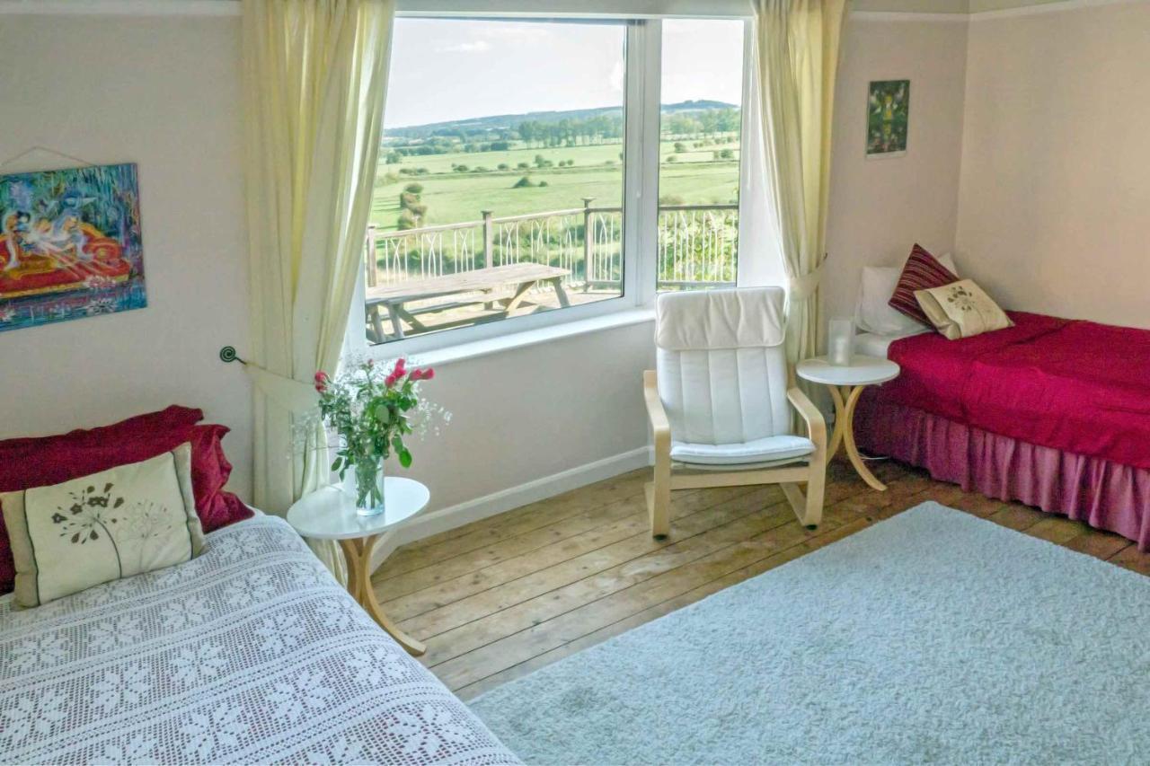 Healing Waters Sanctuary For Exclusive Private Hire And Self Catering Board, Vegetarian, Alcohol & Wifi Free Retreat In Glastonbury Bed & Breakfast Dış mekan fotoğraf