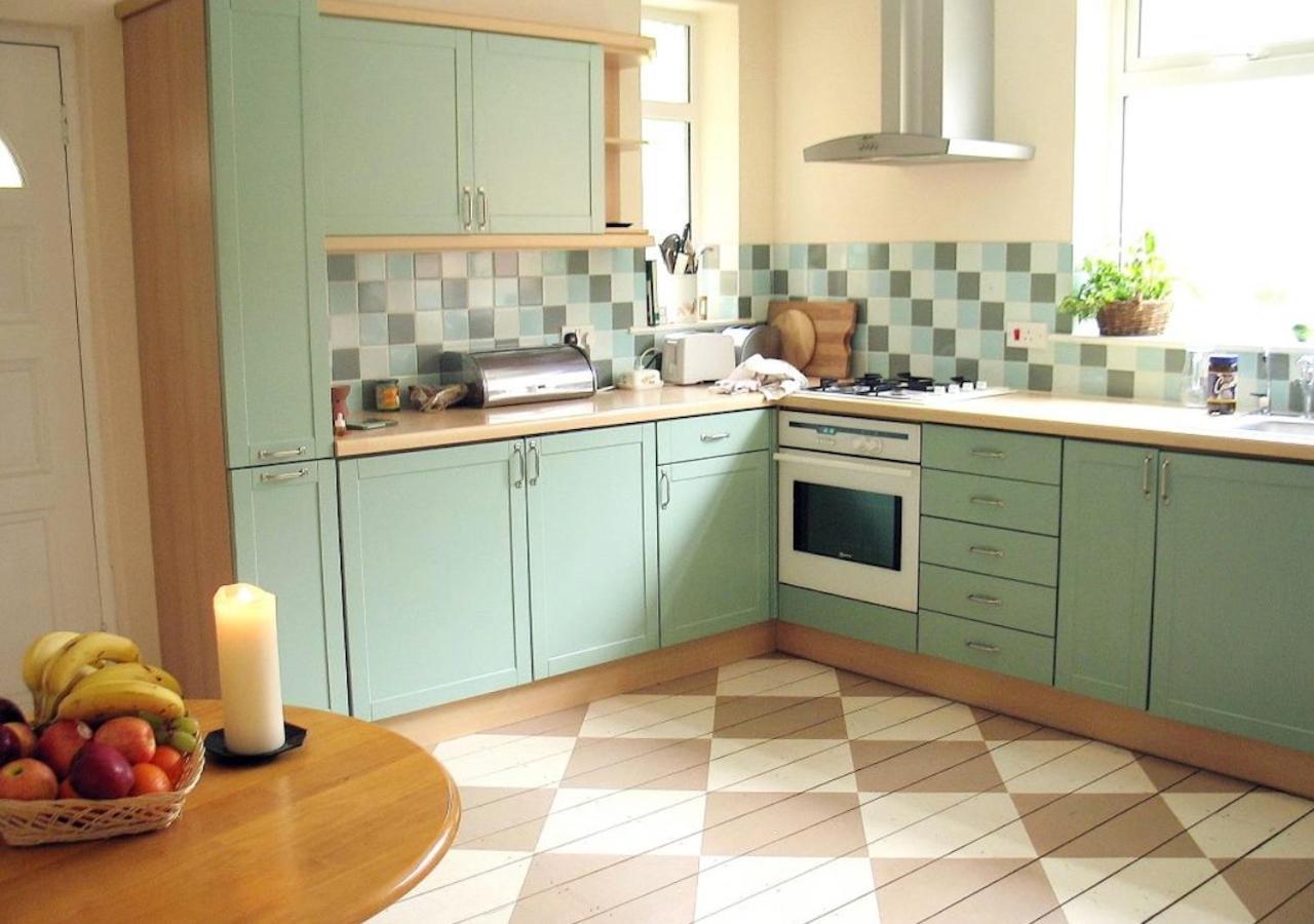 Healing Waters Sanctuary For Exclusive Private Hire And Self Catering Board, Vegetarian, Alcohol & Wifi Free Retreat In Glastonbury Dış mekan fotoğraf